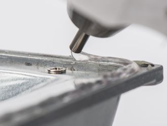 Collage et scellement